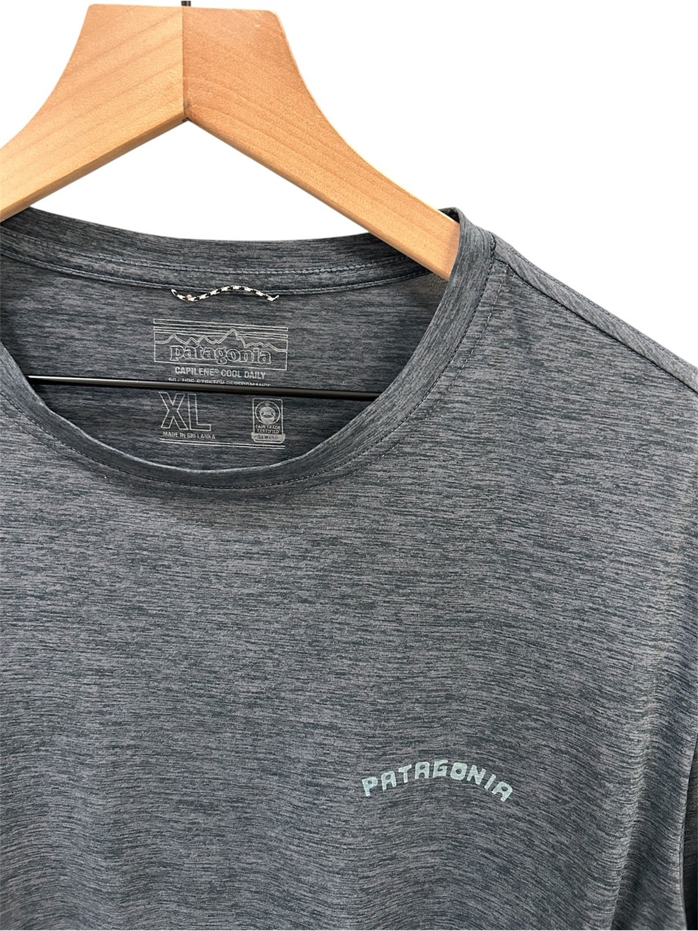 Patagonia Men’s Capilene Cool Daily Graphic T-Shirt – Size XL - Picture 2 of 5
